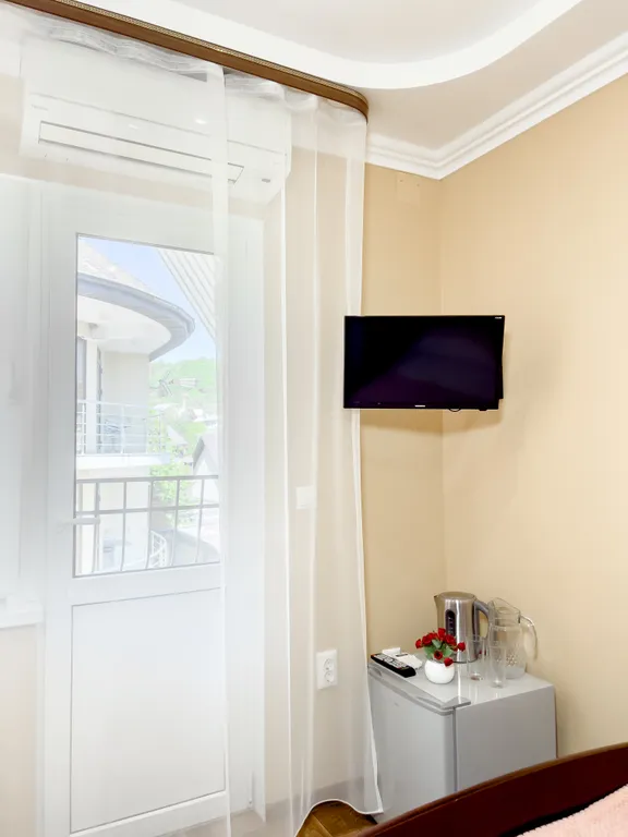 Стандарт 3-х местный с балконом