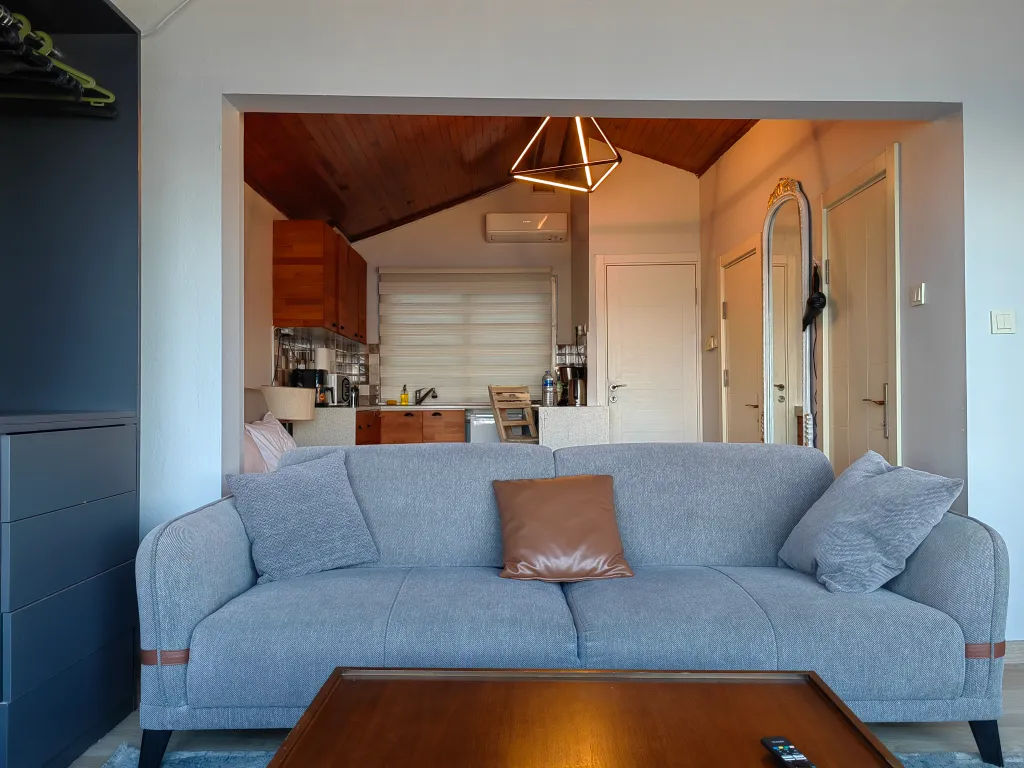 Bosphorus lighthouse studio apartment