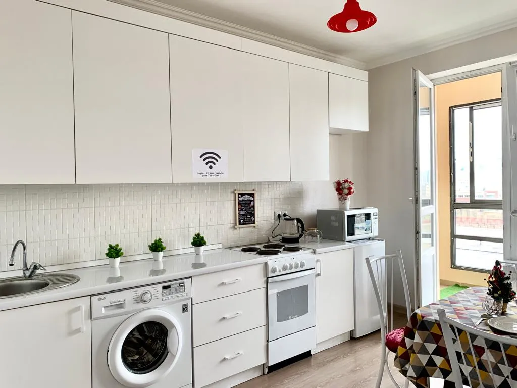 Апартаменты по Туран с видом на город