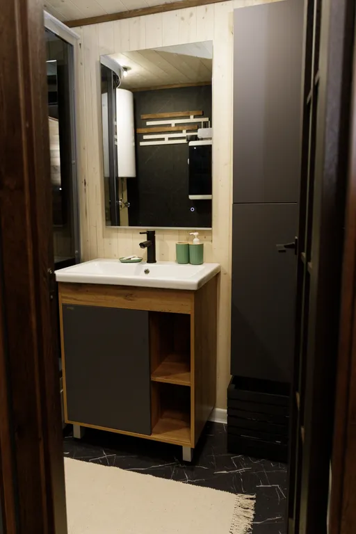 Под парусом