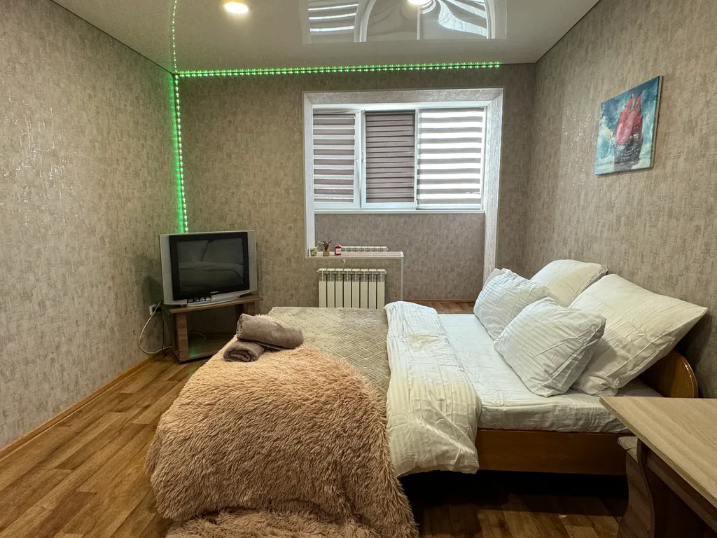 Уютная студия на Максима Горького