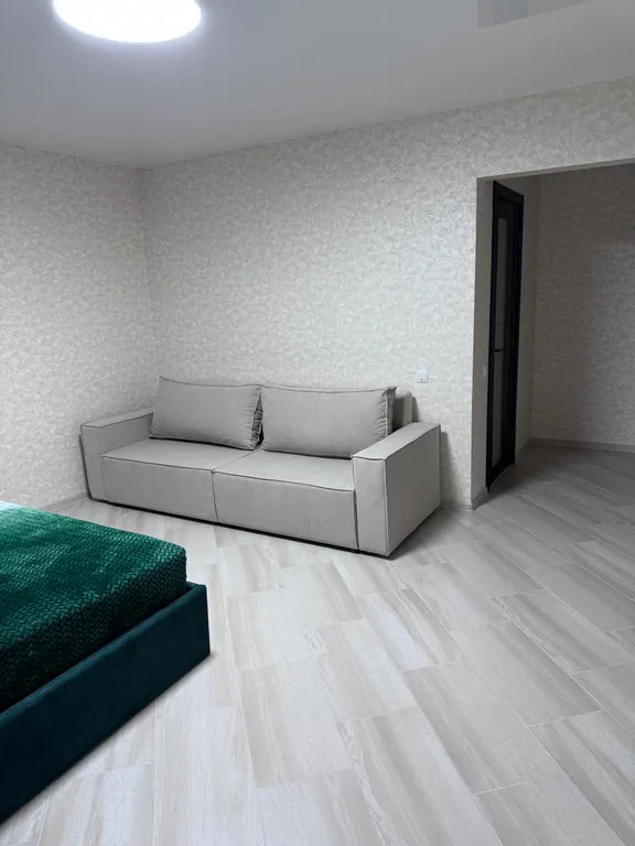 Горячая вода, после ремонта, 200м от трассы