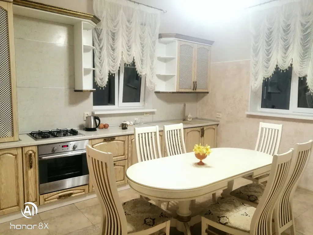 Уютный и комфортный отдельный дом с мангальной зоной и беседкой