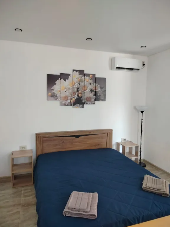 Квартира Комната с бассейном — аренда посуточно в Должанская