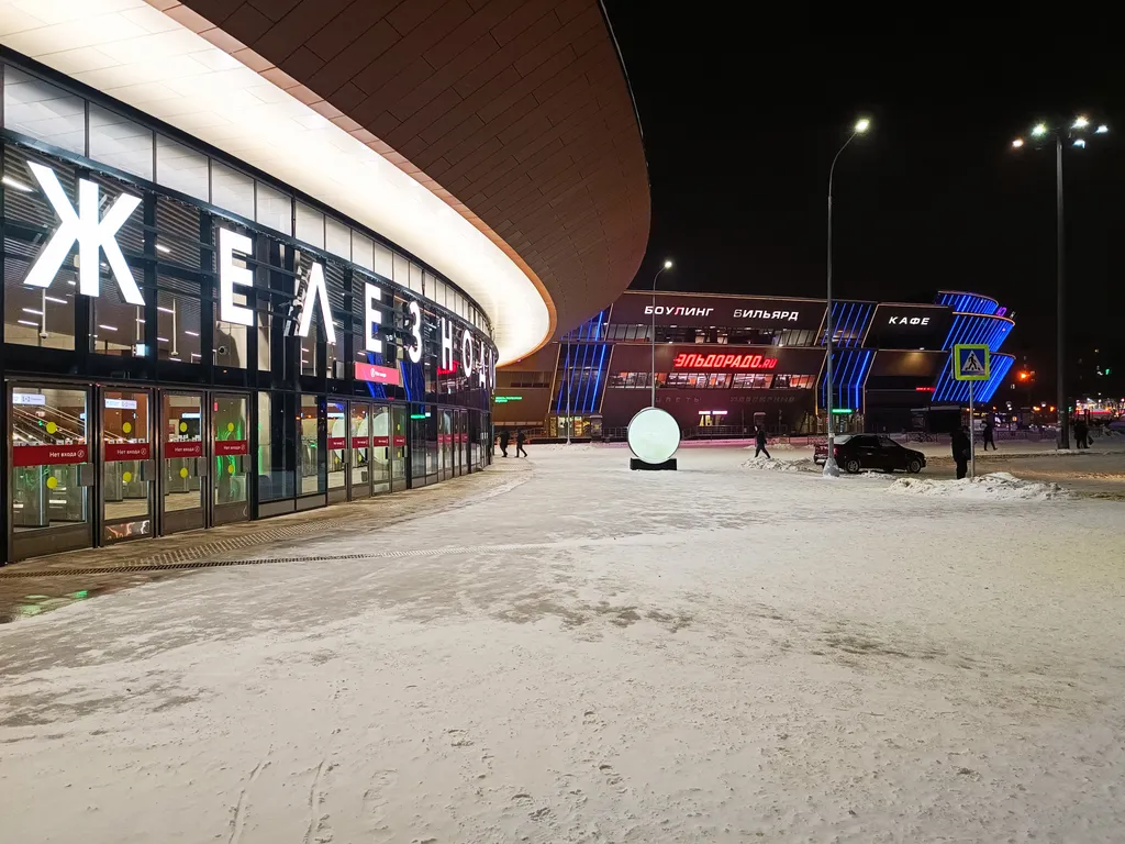 Миниатюрная студия с раскладным диваном у станции МЦД4 Железнодорожная