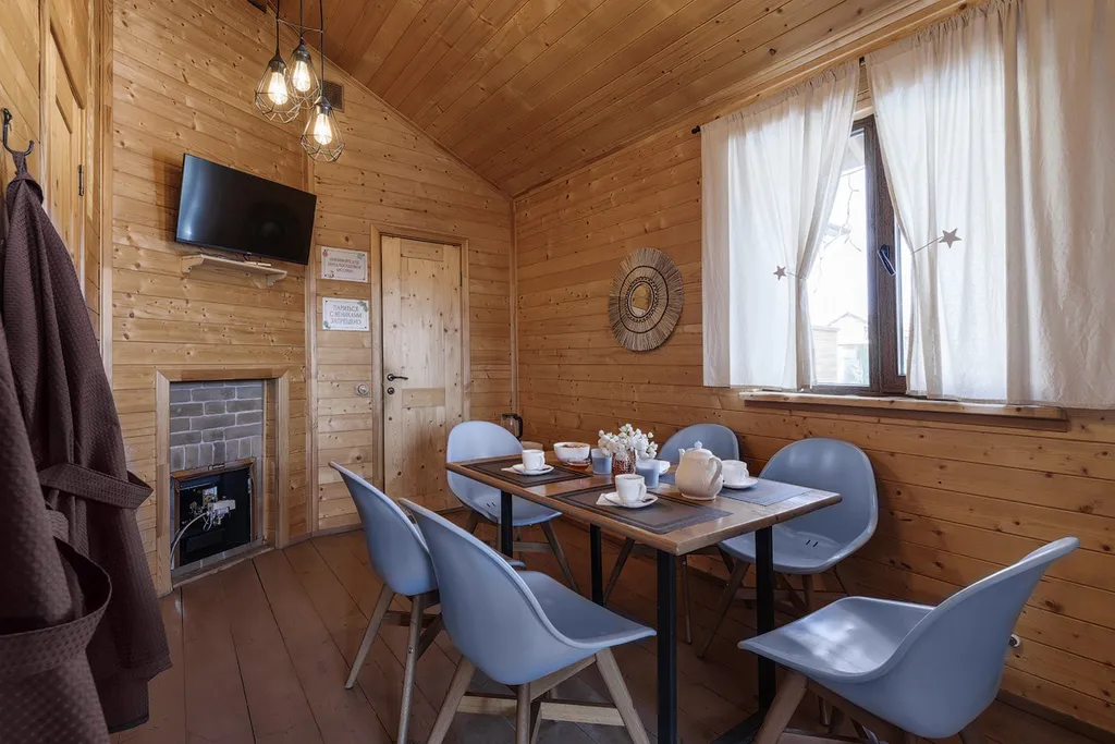 Речной клуб Коттедж Малиновый