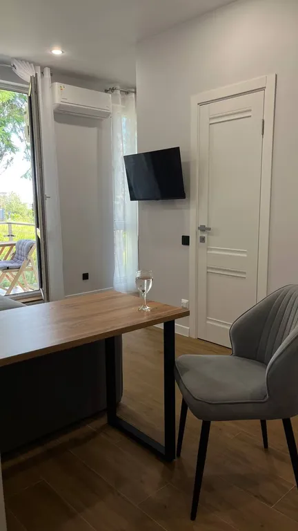 Квартира с посудомойкой, балконом и бассейном