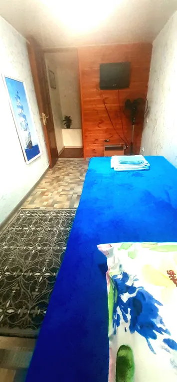 Домик в самом центре