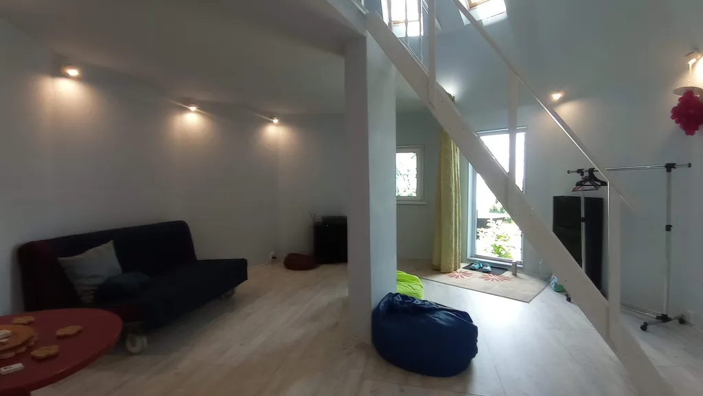 Купольный дом на пляже