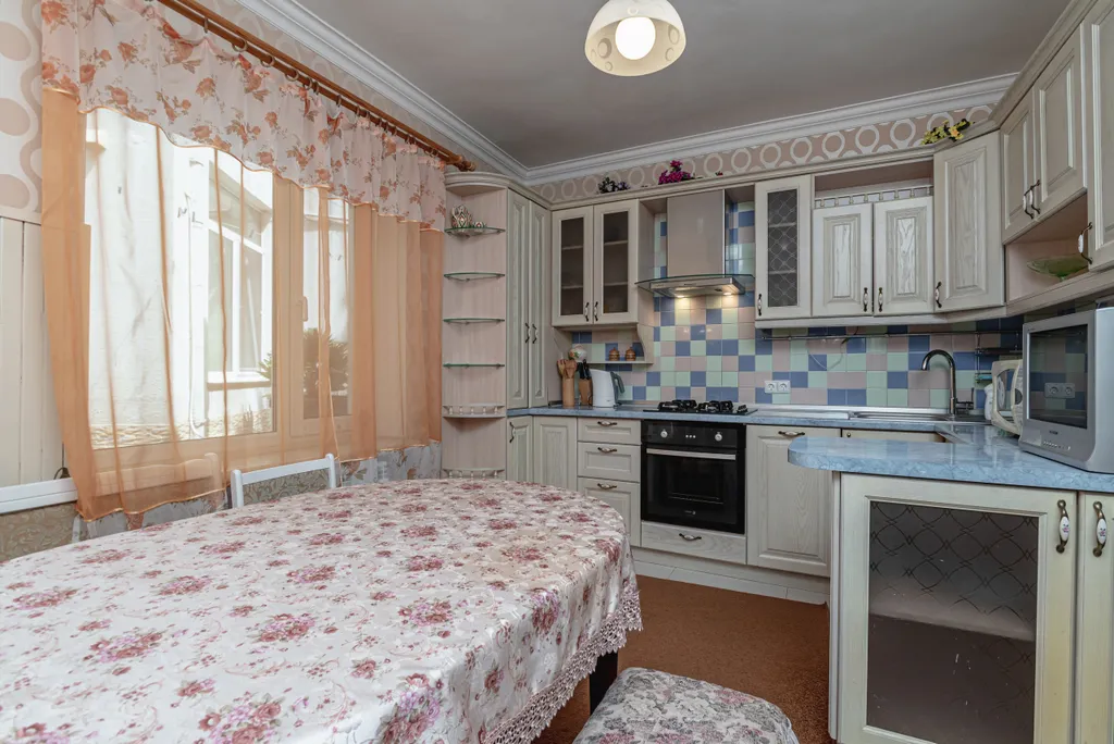 Семейный номер в уютном доме в центре города