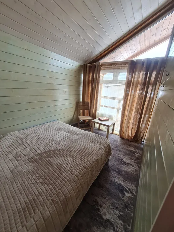 Дом на берегу водохранилища