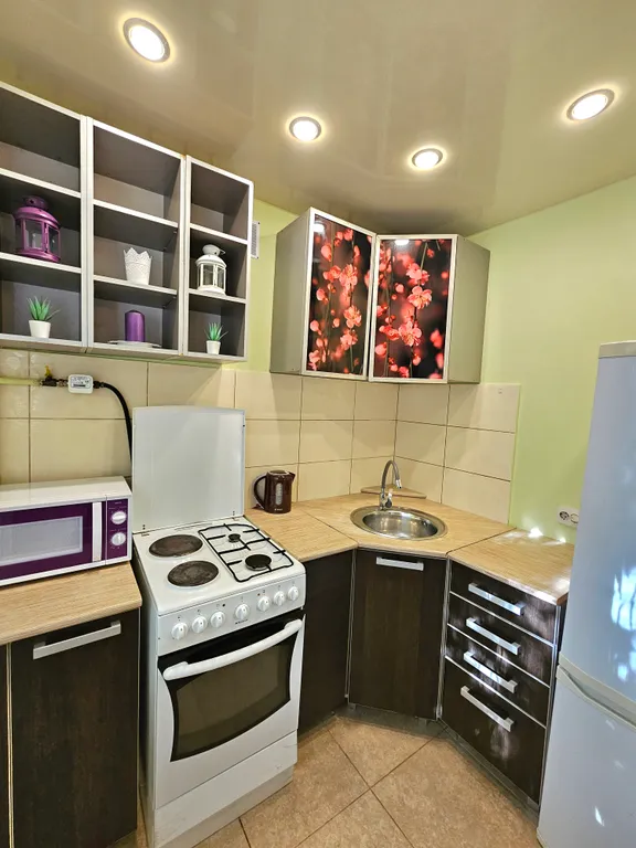 Уютная квартира не далеко от студгородка СФУ детской краевой больницы