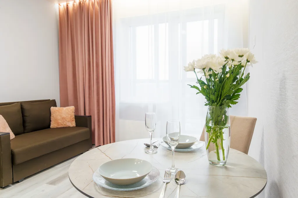 Good Night на Войкова 47/2