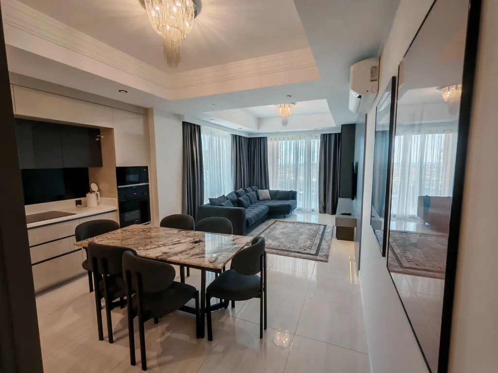 Квартира 2+1 в Azura World c видом на бассейн и аквапарком