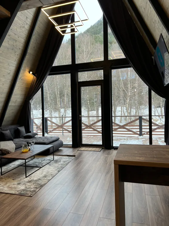 Коттедж Треугольный дом у реки River House — аренда посуточно в Тегенекли