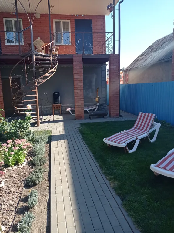 Квартира Квартира Четырехместный номер с удобствами — Ейск