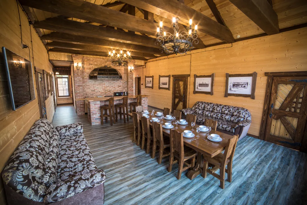 Дом Веськово с видом на озеро Плещеево