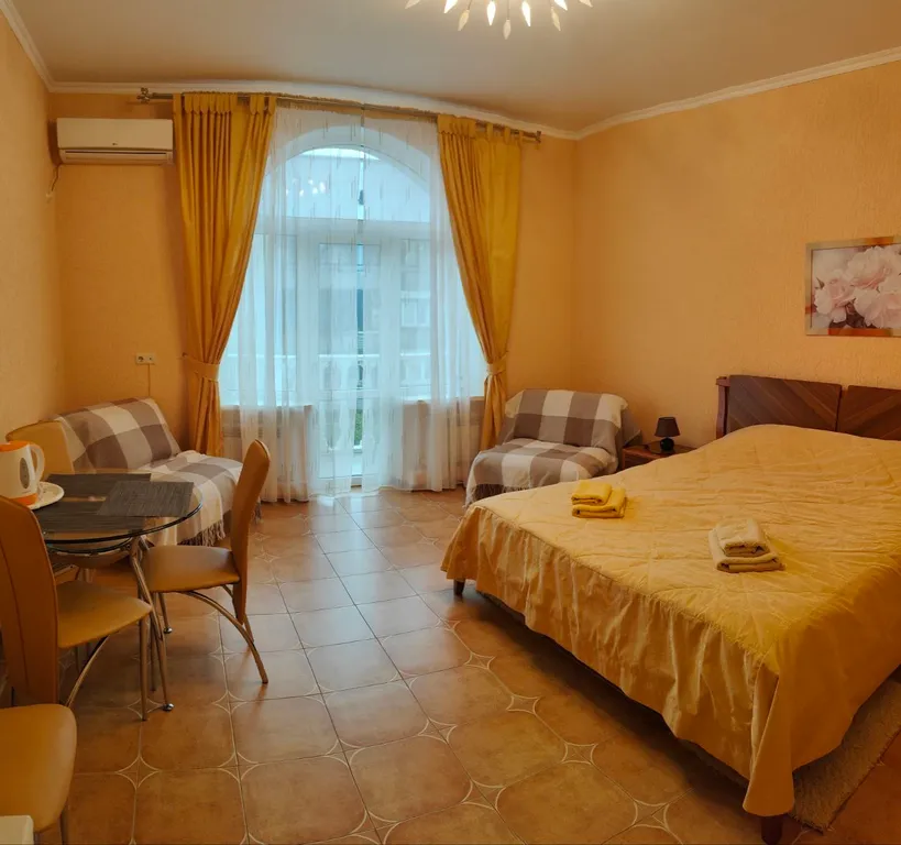 Квартира Квартира Номер Делюкс с кроватью king-size — Севастополь