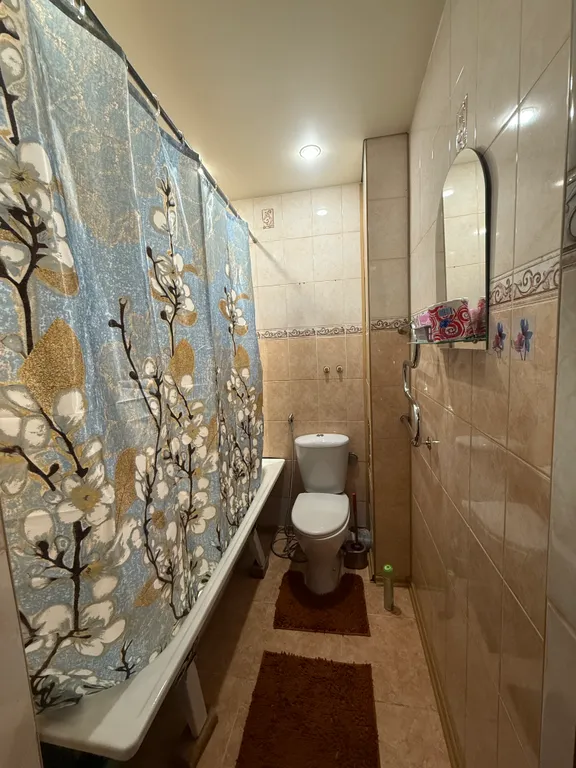 Студия около областной больницы