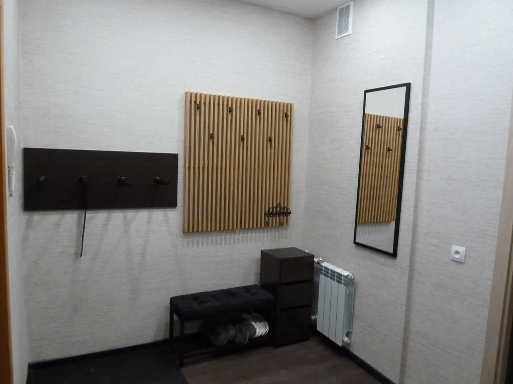 Двухкомнатная квартира около склона