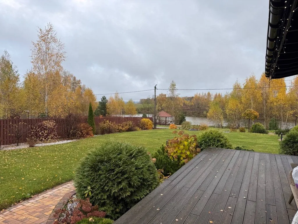 Современный дом из бруса с Русской Баней