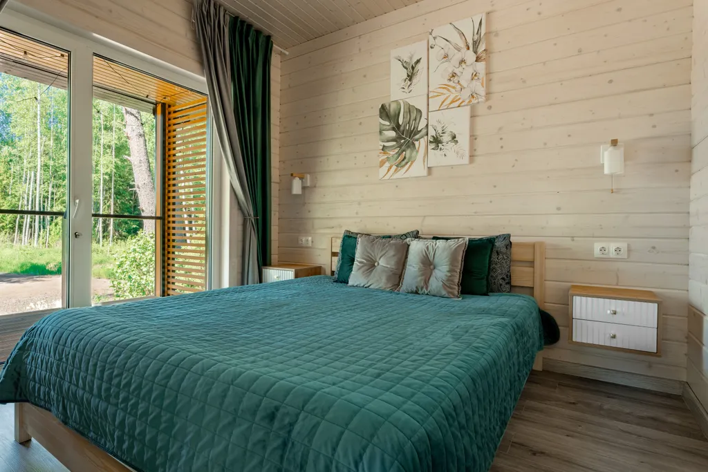 Коттедж в сосновом лесу с сауной