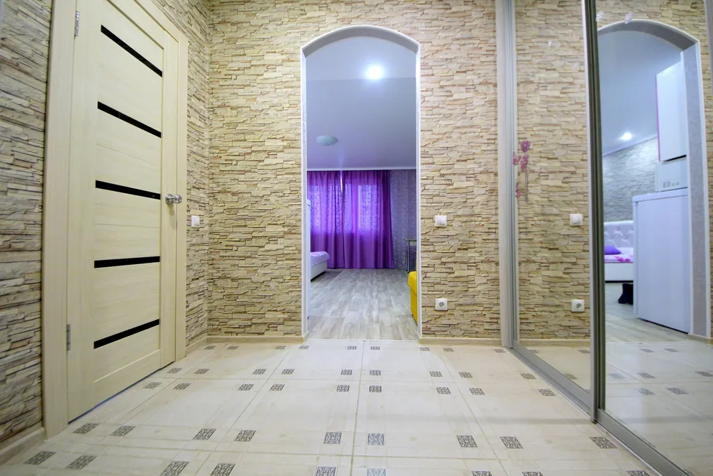 Квартира-студия, район ЖД вокзала, СГУ