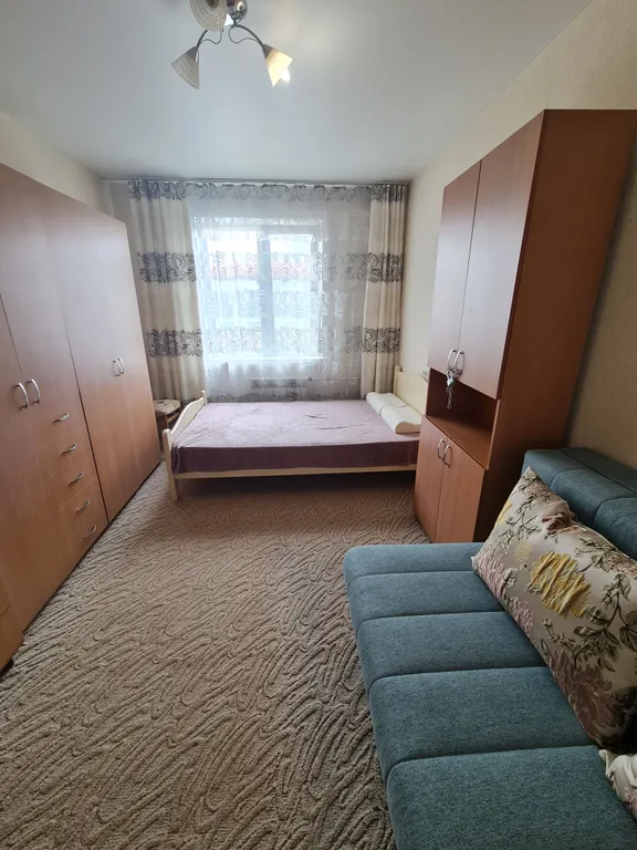 Близко к основным транспортным маршрутам и инфраструктуре