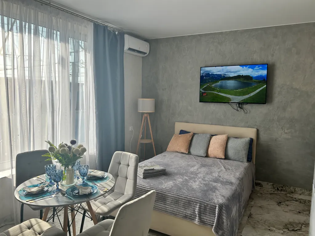 Квартира Квартира Солнечный апартамент с видом на море и джакузи — Адлер