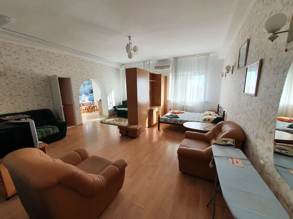 Квартира Комната — аренда посуточно в Массандра