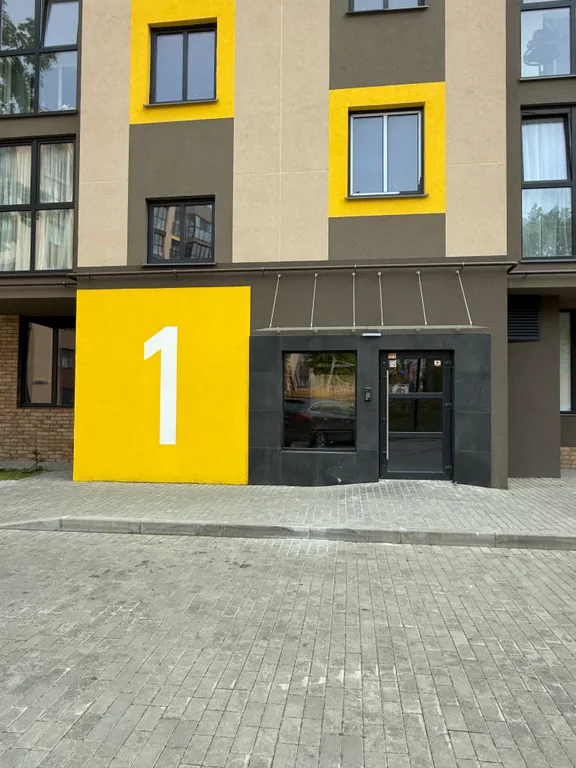 Семейная квартира с дизайнерским ремонтом и прекрасным видом из окон