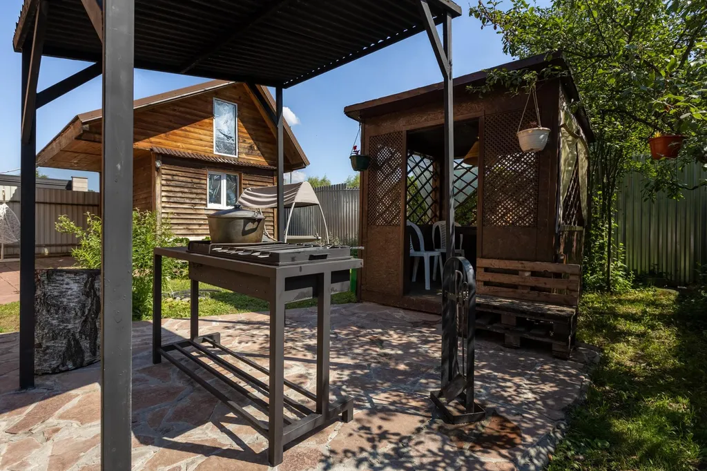 Коттедж с баней на дровах рядом с европарком