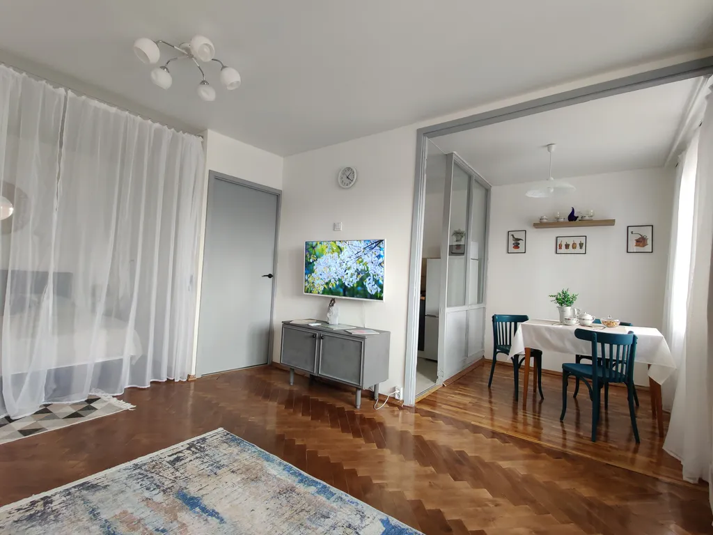 Квартира Просторная уютная квартира в старом Колпино — Колпино