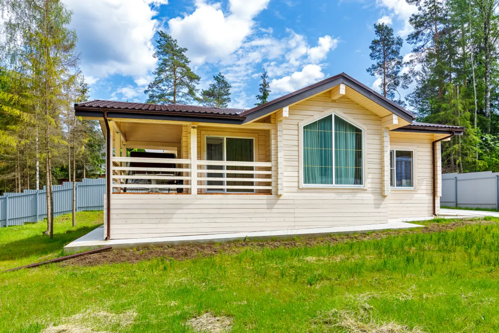 Коттедж Коттедж с 3 спальнями и большой кухней-гостиной у Охта парка — Сярьги