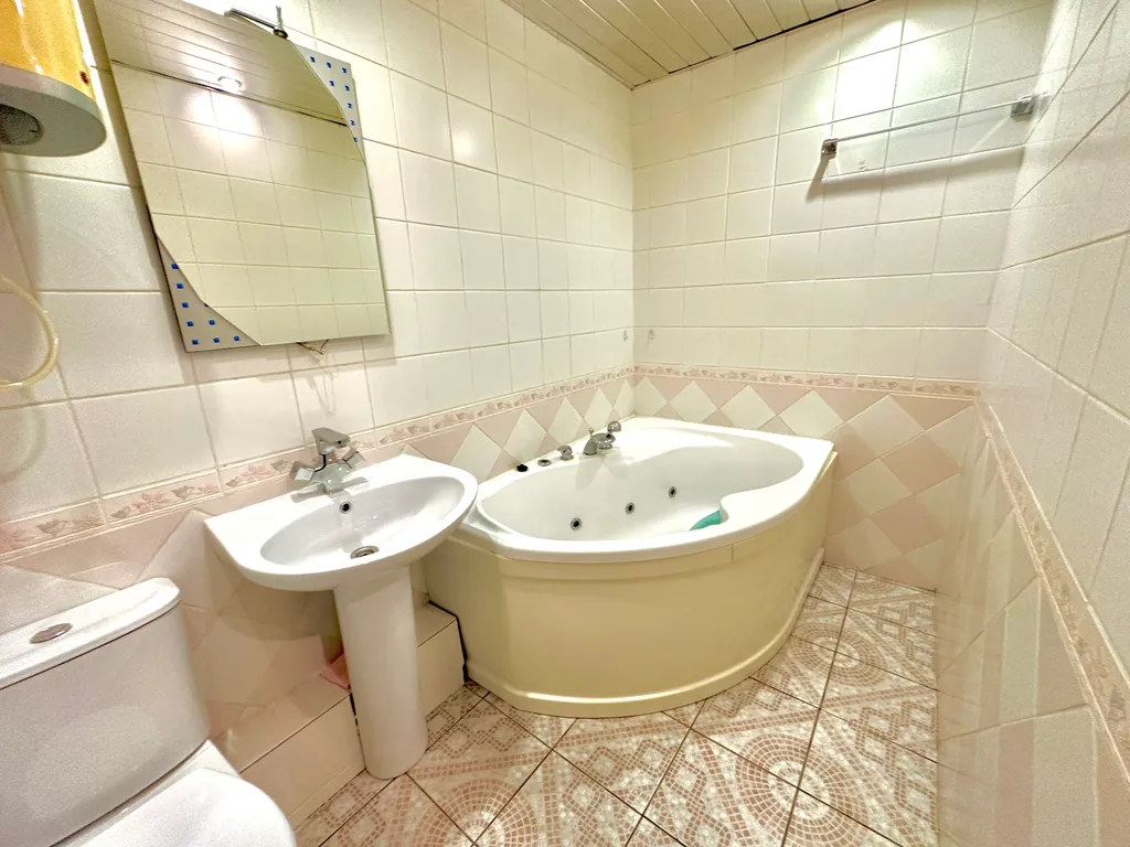 Комфортные апартаменты, 2 спальных места в шаге от центра