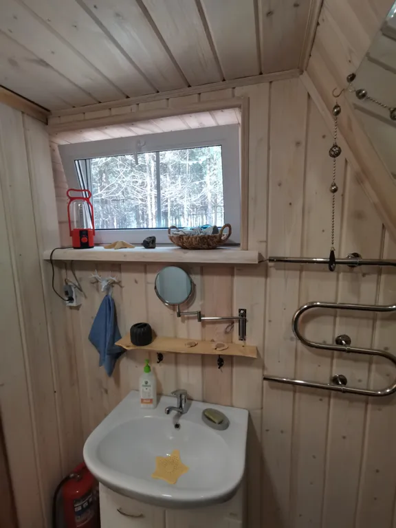 Гостевой домик A-frame в сосновом лесу