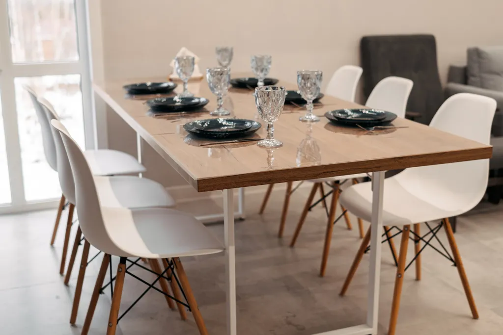 Уютный двухэтажный дом у склонов в Шерегеше