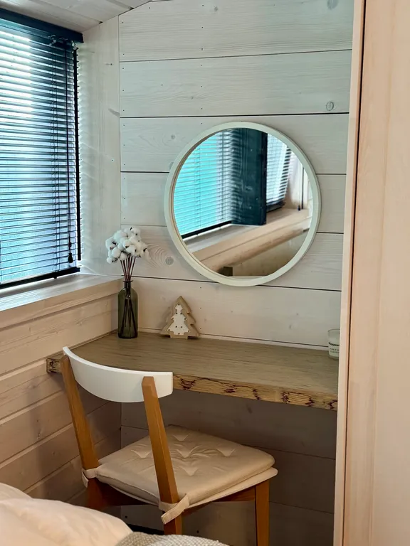 Коттедж Дом с летним бассейном (4 спальни) — Дубна