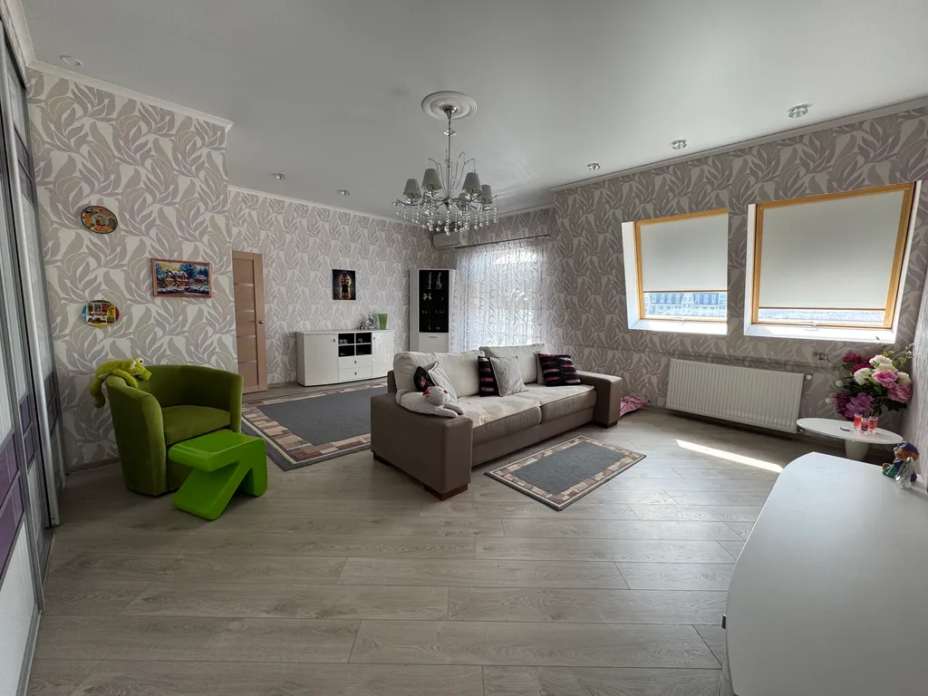 Уютная просторная квартира в центре курортного города