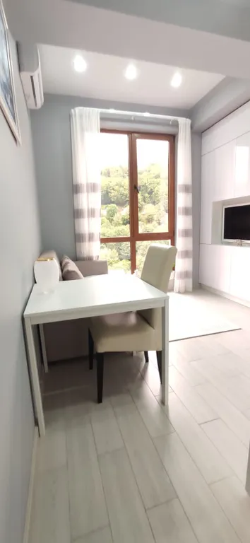 Светлая уютная квартира с видом на горы