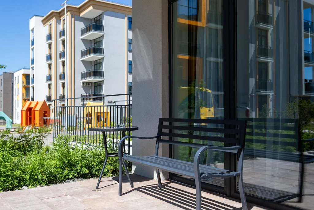 Стильные апартаменты рядом с морем