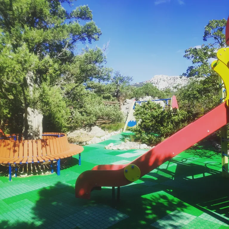 Видовая студия с видом на море и горы