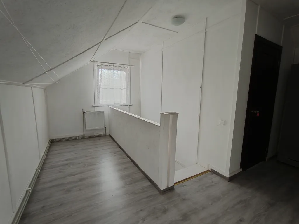 7-комнатный Дом