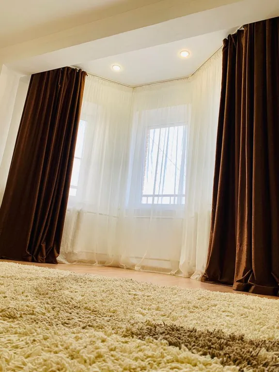 Квартира в самом центре нового города с видом на главную улицу — аренда посуточно в Волгодонск