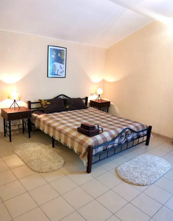 Квартира в центре, личная бесплатная с парковка у дома