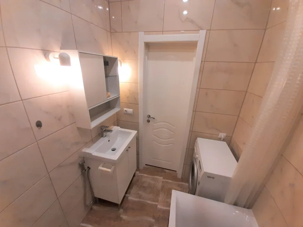 Большая квартира с видом на море