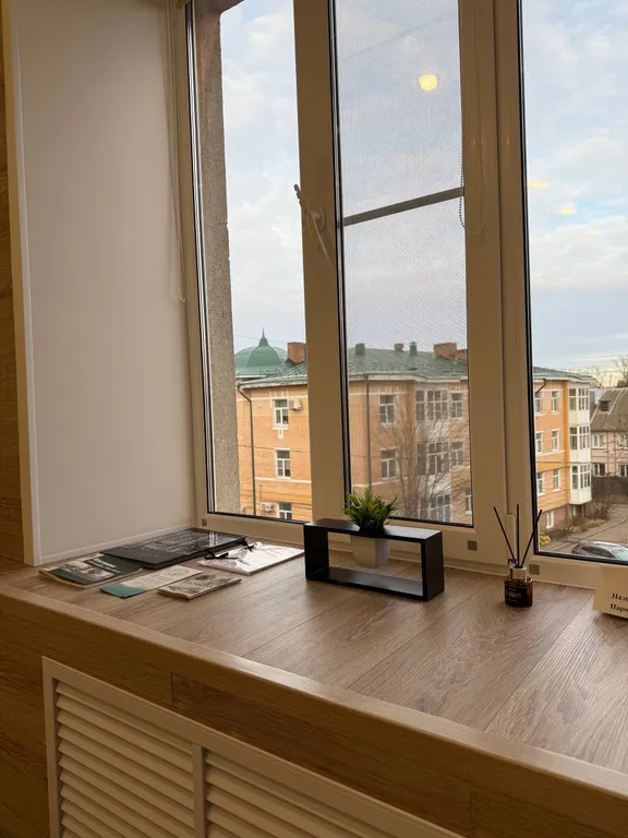 Уютная квартира в центре с видом на Богоявленский собор