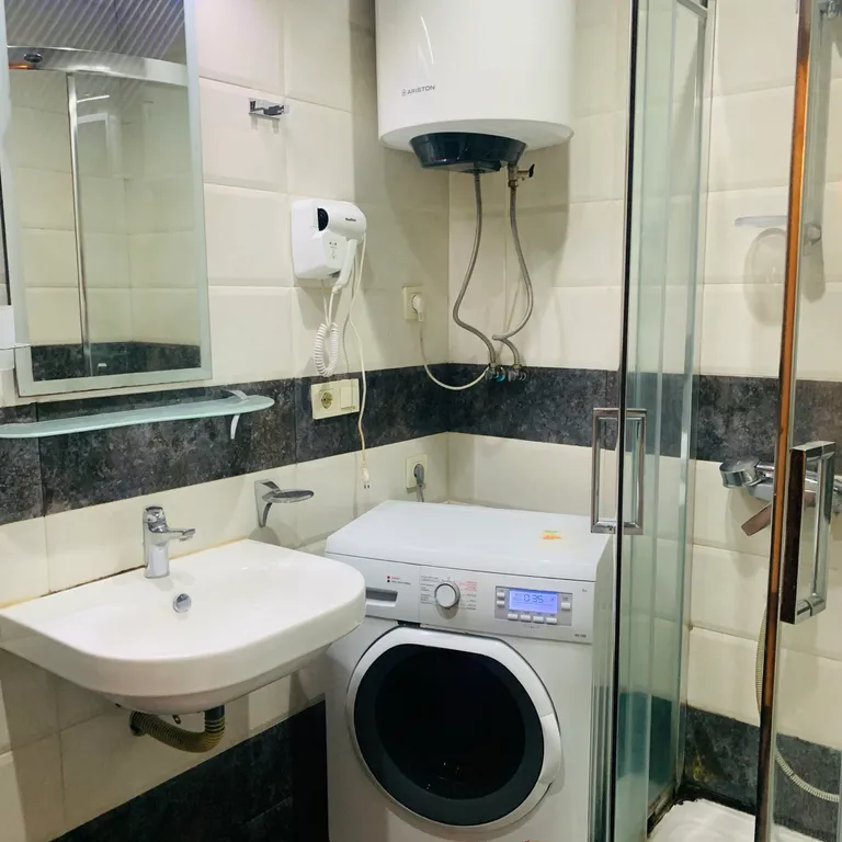 Orbi Sea Towers 4-06 apartment