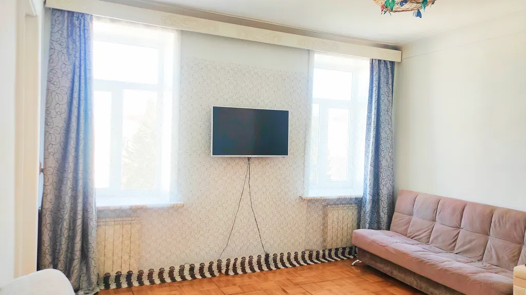 Квартира 3х ком квартира, ул. Ленина, скв Кирова, до 10 чел — Иркутск