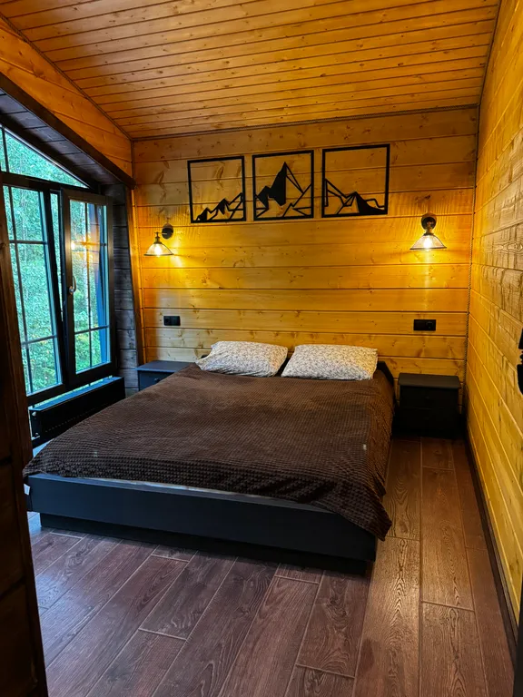 Домик в лесу с русской баней